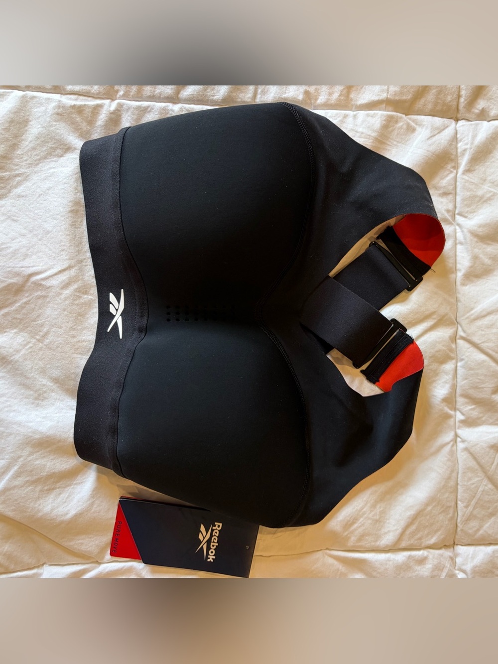Reebok Black and Red Convertible Straps Sports Bra High Impact